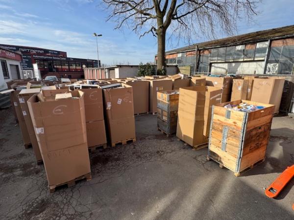 Elektro Pallet 2025 - MMOL09 Multimedia & PC Zubehör Angebot