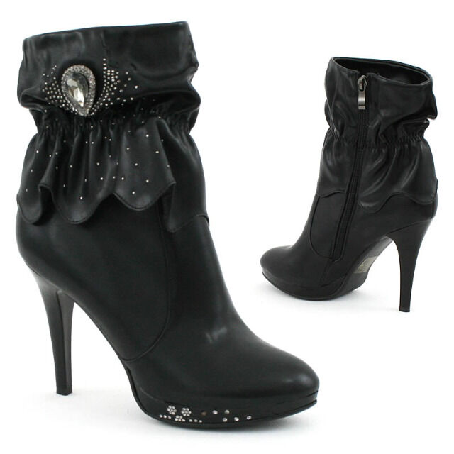 Stiefel Pumps High Heels Schuhe Gr. 36-41 je 6,50 EUR