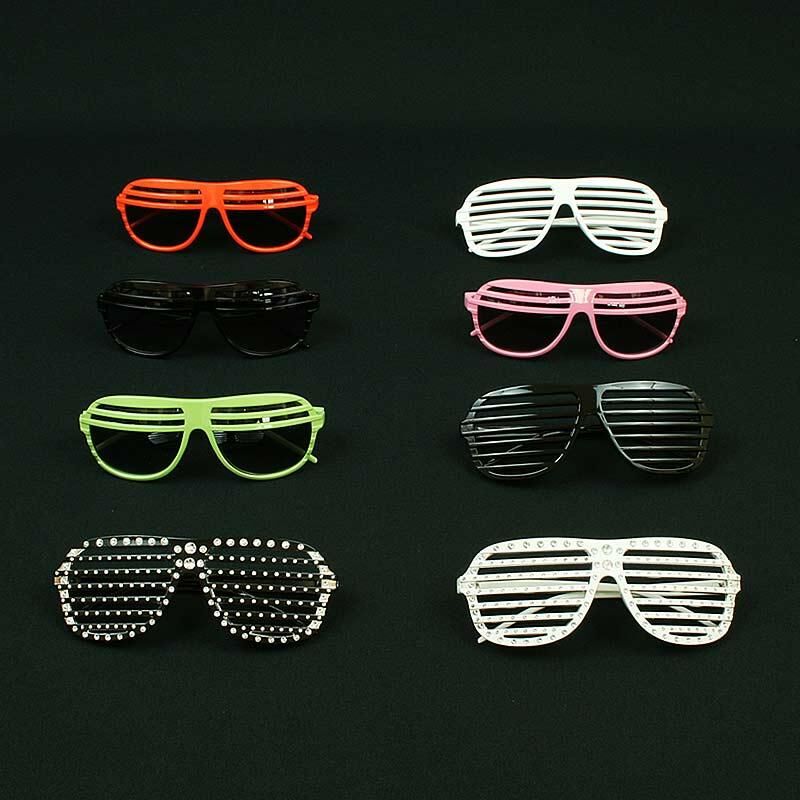 Party Sonnenbrillen Sunglass mit Gitter Schutz Strass für nur 1,39 Euro