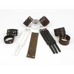 Modische Armbänder aus echtem Leder mit Nieten nur 2,99 Euro