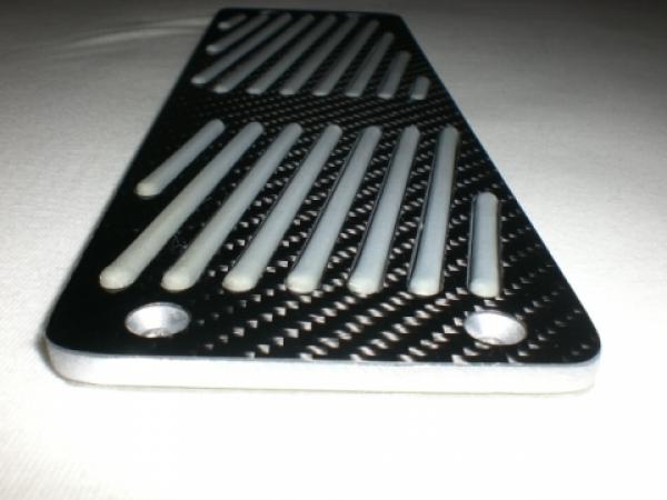 BMW Carbon Fußstütze E30, E32, E34, E36, E38, E53, E65, E66, E67, E68, E83