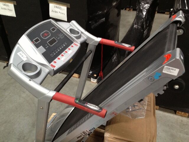 Sportgeräte, Sportzubehör Markenprodukte - Mischpaletten