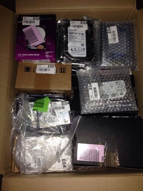 Festplatten & Zubehör: Interne u. Externe Festplatten, Gehäuse, NAS-Systeme, RAID Controller, Wechselplattensysteme usw.: Mischkartons