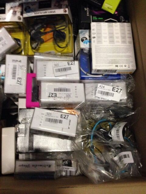 MP3 Player in Mischkartons: Apple, Sony, Pioneer, Onkyo, Philips, Samsung, SanDisk u.v.a.