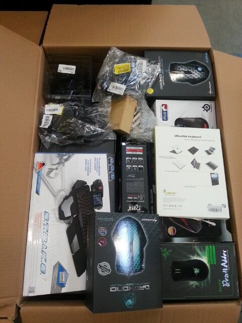 Tastaturen, Mäuse und Eingabegeräte Mischkartons Markenprodukte