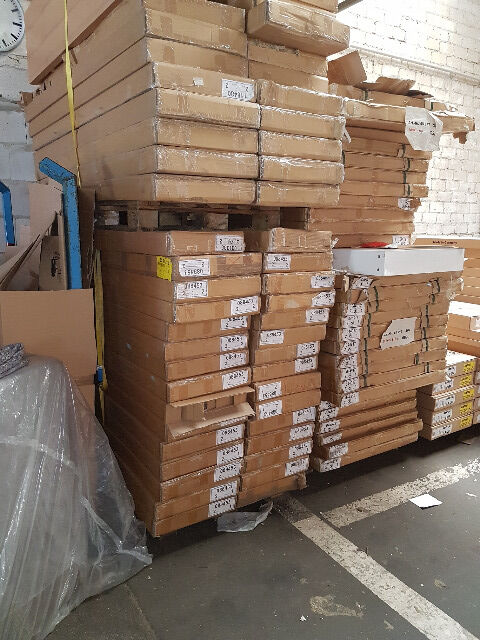 1 LKW Holzmöbel ca 80 m³