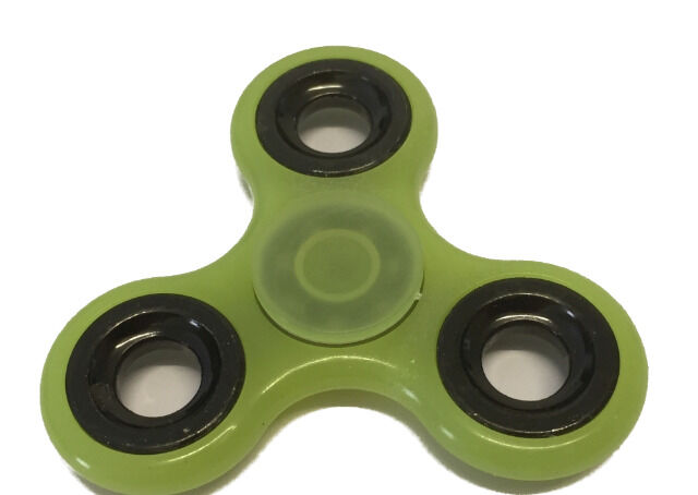 Fidget Finger Hand Spinner Glow in the Dark mit Profi Kugellager 4 Farben fluoreszierend gelb grün blau rot Kreisel