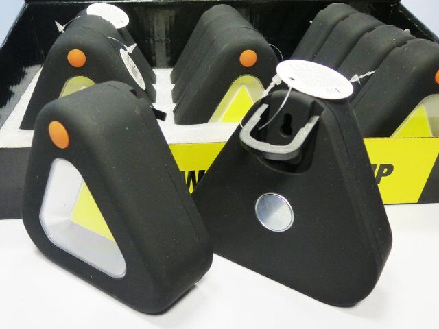 COB LED Arbeitslampe Taschenlampe im Display