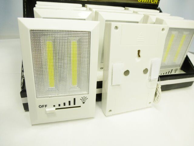 COB LED Lichtschalter 160 Lumen im Display