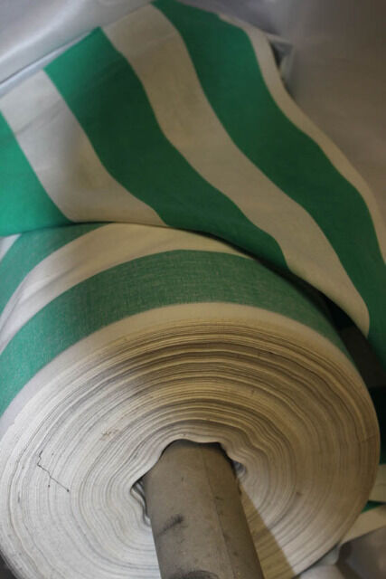Stoff 1,40 m breit Meterware Streifen gruen weiß