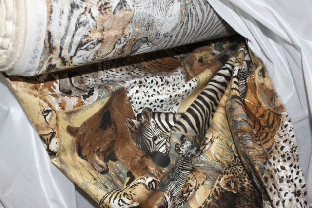 Stoff 1,40 m breit Meterware Wildtiere