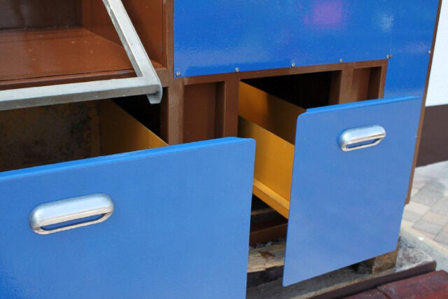 Grosser Metall- Flocktisch beflocken Beflockung Textilien veredeln