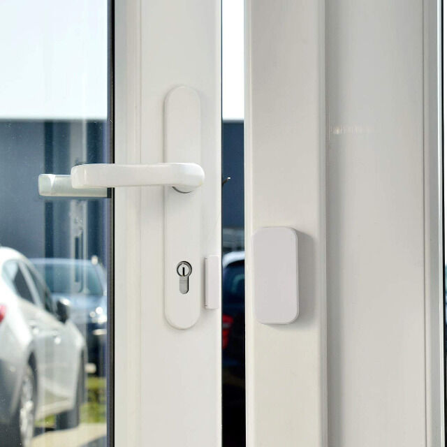 VisorTech Solar-Funk-Alarmalage XMD-4400.Easy 110dB 5-tlg Starter-Set mit Sensoren Alarm Sirene Sensoren Sicherheit Einbruchschutz Diebstahl