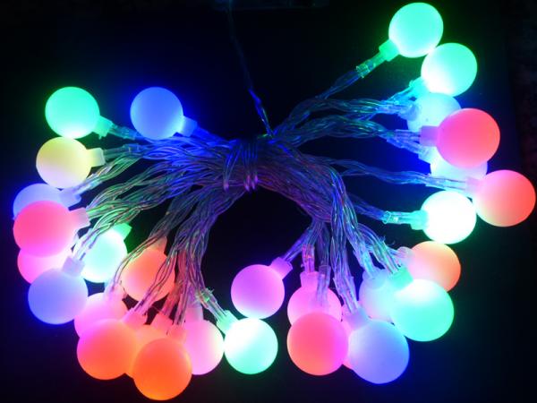 Weihnachtslichterkette 3,8m 30 LED Bälle