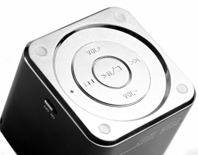 MusicMan Mini Lautsprecher schwarz MP3 Player, Stereo Soundbox, Musikbox, Line In, SD/microSD Kartenslot, Boombox, Musikbox, Music Box