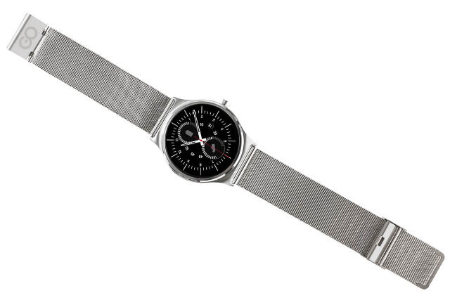 GoClever Fit Watch ELEGANCE silberfarbig Smartwatch Fitness Schrittzähler Pulsmesser mit Metallarmband