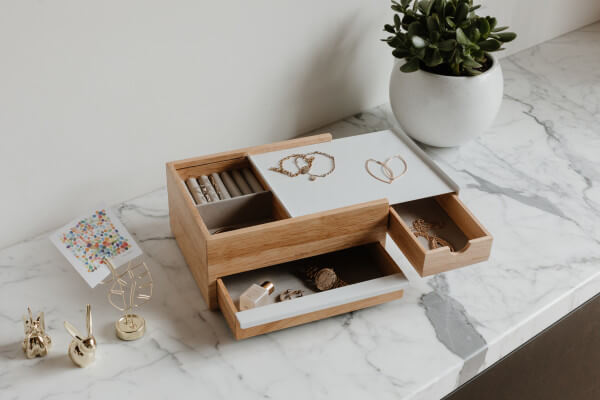 Umbra STOWIT Schmuckkasten 290245-668 in weiß / Holz Design Schmuckbox Etui Aufbewahrung Ring Ketten Box Organizer