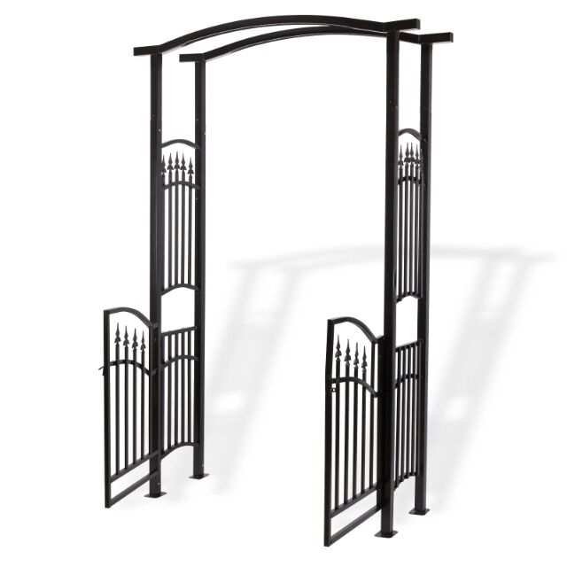 Rosenbogen Freiburg mit Tor