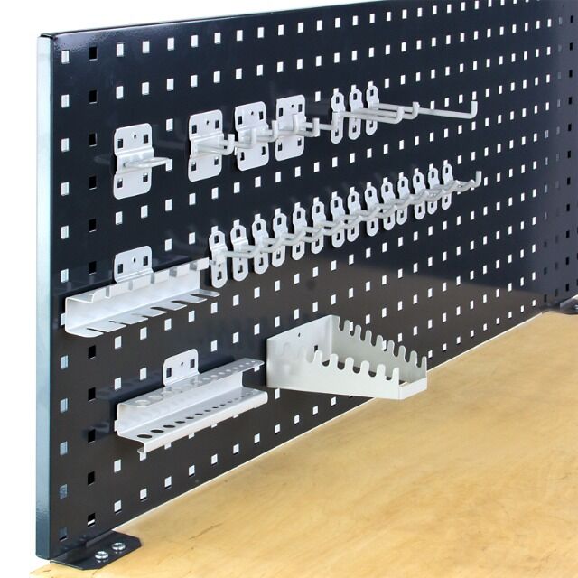 Werkbank mit Lochwand