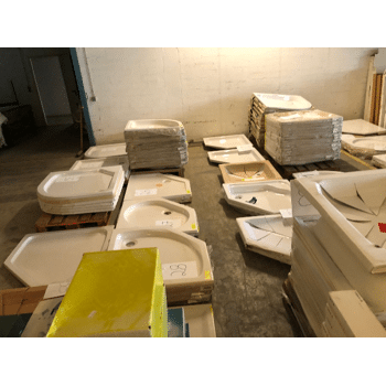 an Duschwannen, Badewannen, Heizkörper, Keramikartikel ...