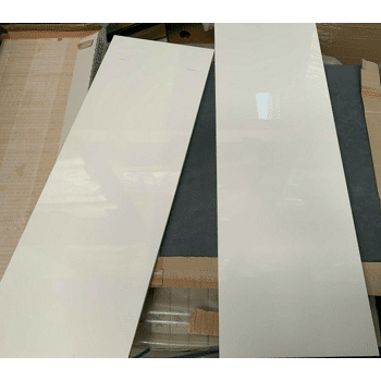 Fliesen Wandfliesen weiß glänzend rektifiziert 300 x 900 x ...