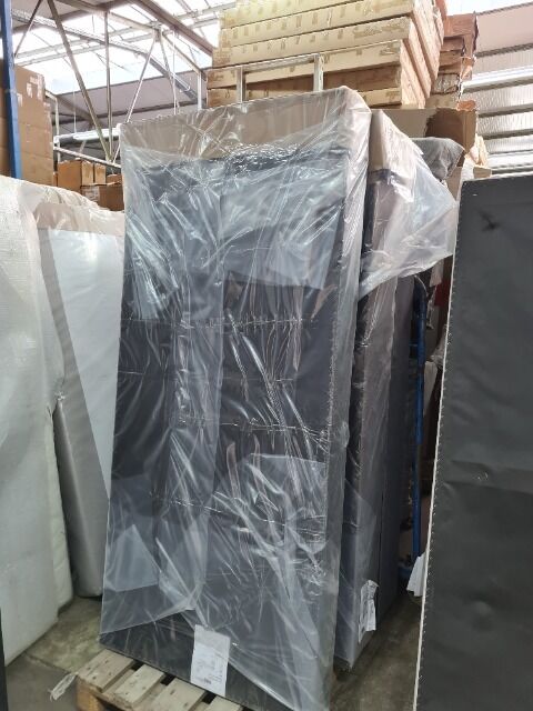 Boxbetten und Polsterbetten ungeprüfte Retourware