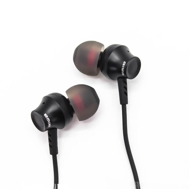 Aiwa PCD-810RD ROT Schwarz tragbarer CD/CD-R/MP3 Spieler Player Earphones und Tasche, ESP, 120sec Anti-Shock, Audio, HiFi