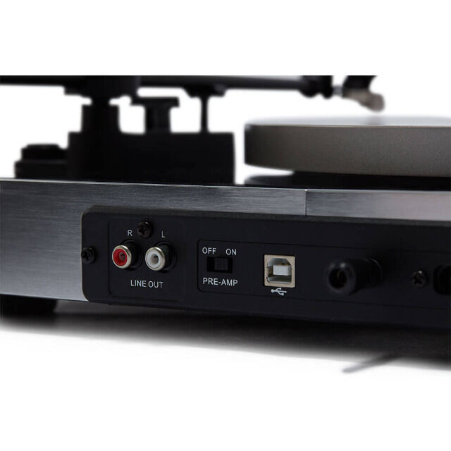 Aiwa APX-680BT schwarz Bluetooth Schallplattenspieler Konvertierer 2 Geschwindigkeiten 33/45U/min magn. Aluminiumkapsel Vinyl Digitalisierer