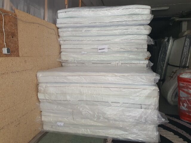 Marken Matratzen + Visco Schaum + 18cm Hoch + verschiedene Maße 