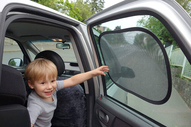 Wumbi 2x Kfz Fenster Sonnenschutz Sonnenblende  UV-Schutz Auto KfZ, Kinder, Baby