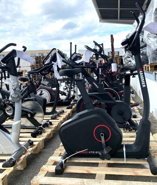 Finnlo, Hammer, Kettler Fitnessgeräte Speedbike Laufband Ergometer Fahrradsimulator Ellipsentrainer Restposten Großhandel