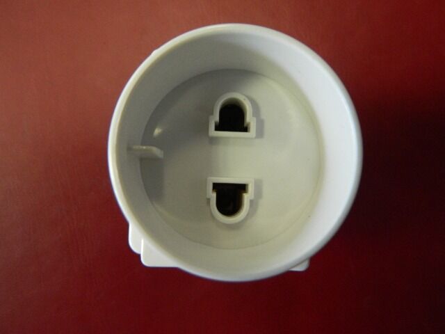 Reiseadapter - Deutschland zu UK England Reisestecker Stromadapter Typ G,  EU Schuko Stecker nach GB Dubai Irland Mauritius Singapur