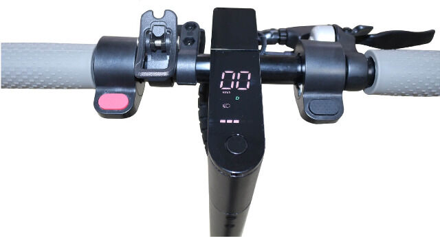 Denver SEL-10510 Black Elektoroller Scooter 20km/h bis zu 120kg belastbar & 30km Reichweite LED