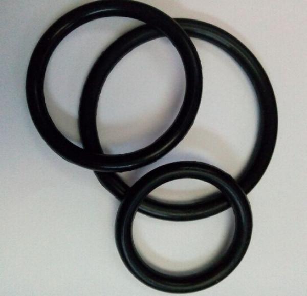 Power Escorts Cockring 03 - Cockring 3er-Pack - Silikonringe - Schwarz - BR65