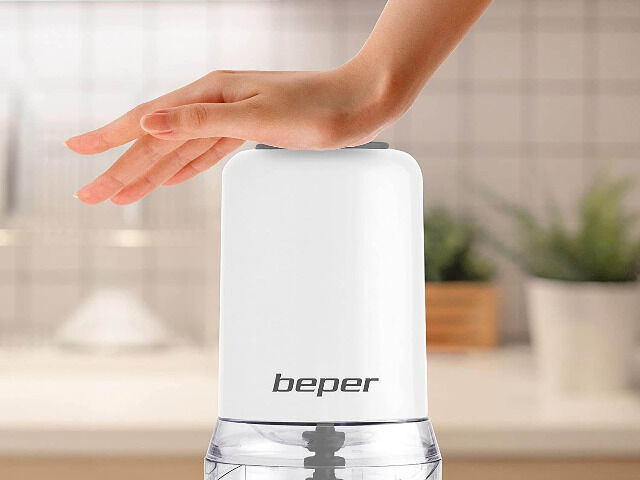 Beper BP.552 Universal-Zerkleinerer mit doppelter Klinge für gleichmäßiges Mahlen und Zerkleinern Haushalt zerschnetzeln Schredder Mörser