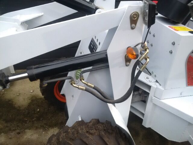  Elektro Hoflader Radlader Wheel Loader BestLine 650e  mit Schaufel und Palettengabel Hubkraft 650Kg 