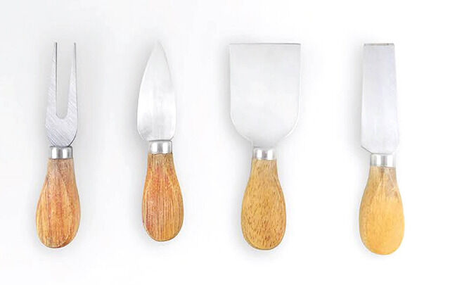 Jocca Käsebrett aus Kautschukholz mit 4 Käsemesser für Käsegenuss und kalte Speisen Käse Mitternachtsbuffet Käsespachtel Parmesanmesser