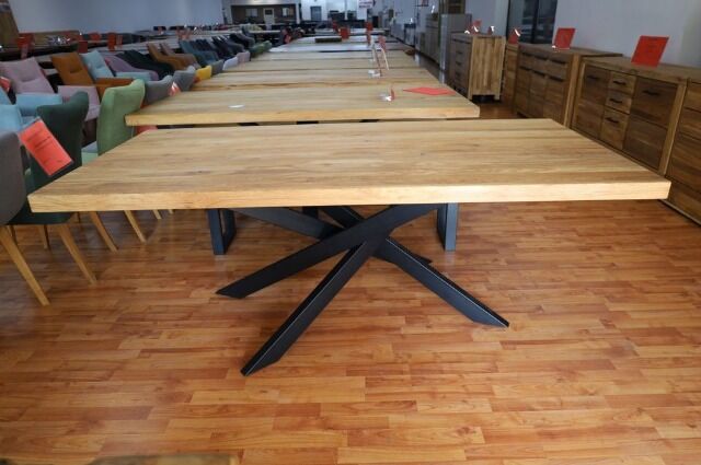 Esstisch Tisch + Massivholz Eiche + Stern Gestell + Baumkante 160x100cm 