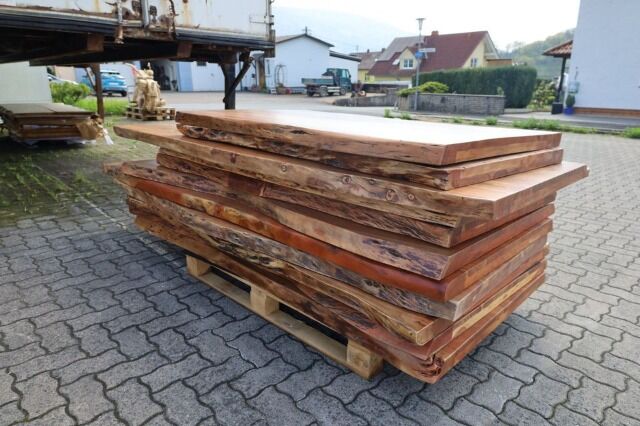 TISCHPLATTEN Esstisch Tisch + Akazie massiv + Natur Baumkante + Mit Gestell