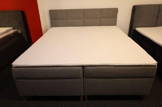 Kastenbett Boxspringbett + Stauraum +Matratze + Topper 180x200cm 