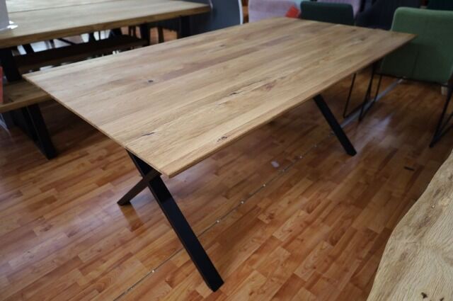 Esstisch Tisch+ Massivholz Eiche+ Schweizer Kante 200x100cm