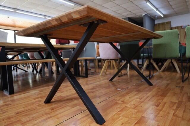 Esstisch Tisch+ Massivholz Eiche+ Schweizer Kante 200x100cm