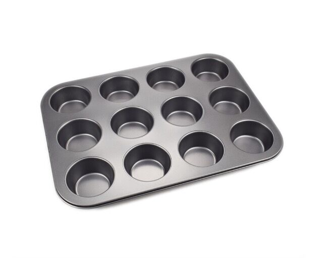 Muffinform für 12 Muffins