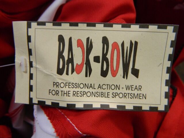 1 Posten Rennanzüge 446 Stück Neuware Top