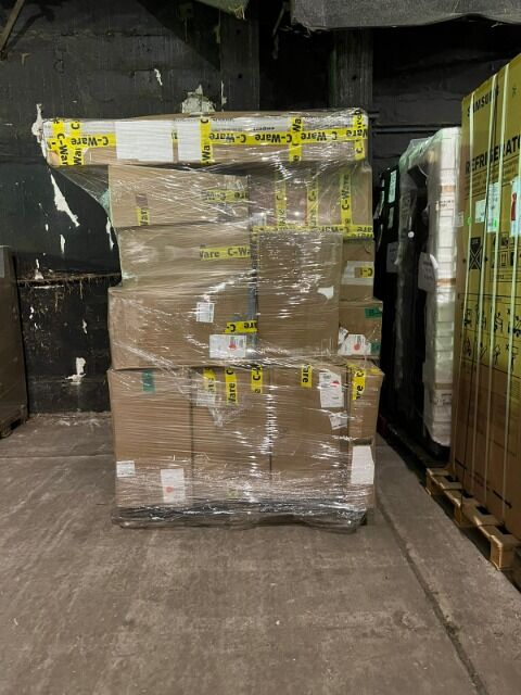 Samsung Germany monitors and soundbars 44 pieces B&C goods, return goods, 24