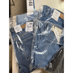 stock with women’s and men’s brands clothes / B2B / mix pallets/ brand clothes, Esprit, Calvin Klein, Mavi, LTB, Markenkleidung, Restposten,