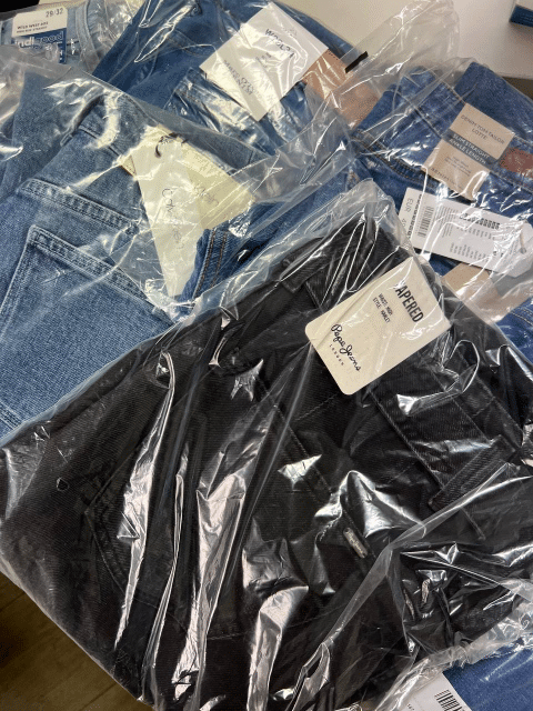 Markenklamotten, Restposten, A ware, Liquidation, Top Brands, Top Marken, Kleidung aus Deutschland Paletten, restposten ,A ware, mix karton