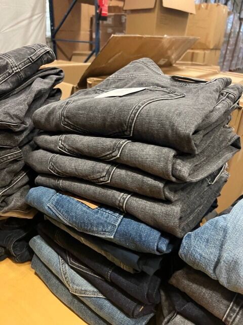 Esprit, Calvin Klein, Mavi, LTB, Markenkleidung, Restposten, A ware , Großhandel ,RESTPOSTEN, Restposten Kleidung ,GrosshandelTextilien