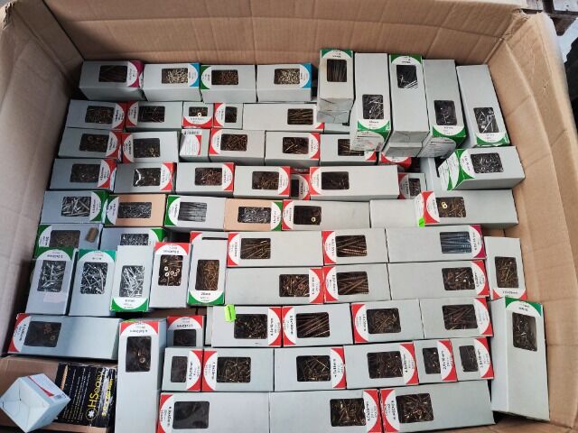 Eisenwaren Schrauben Spax Torx uvm. Restposten/Hardware screws / nails remainin