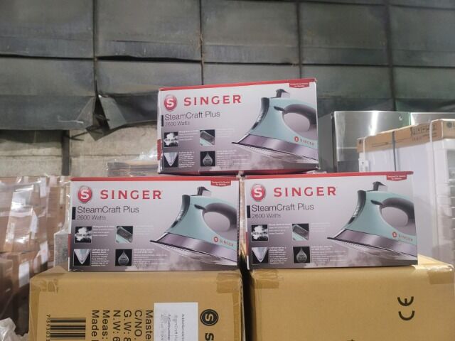 NEW | Singer SteamCraft Plus steam iron | ceramic soleplate | 2600W | 300ml tank | colour: mint grey